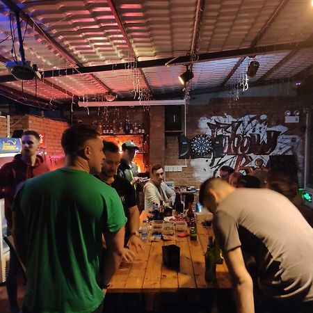 Showbiz Hostel Dương Sóc Ngoại thất bức ảnh